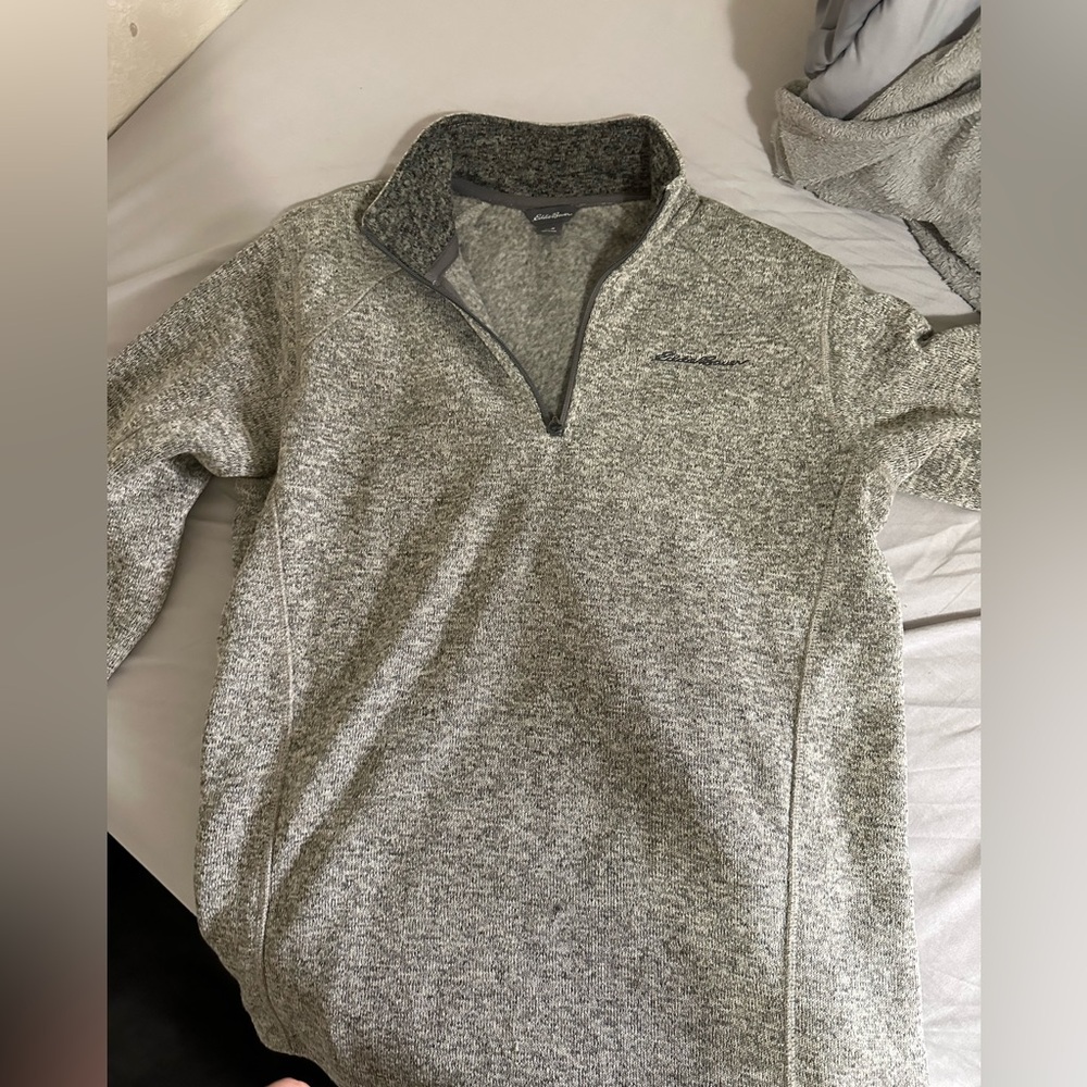 Eddie Bauer half zip size M